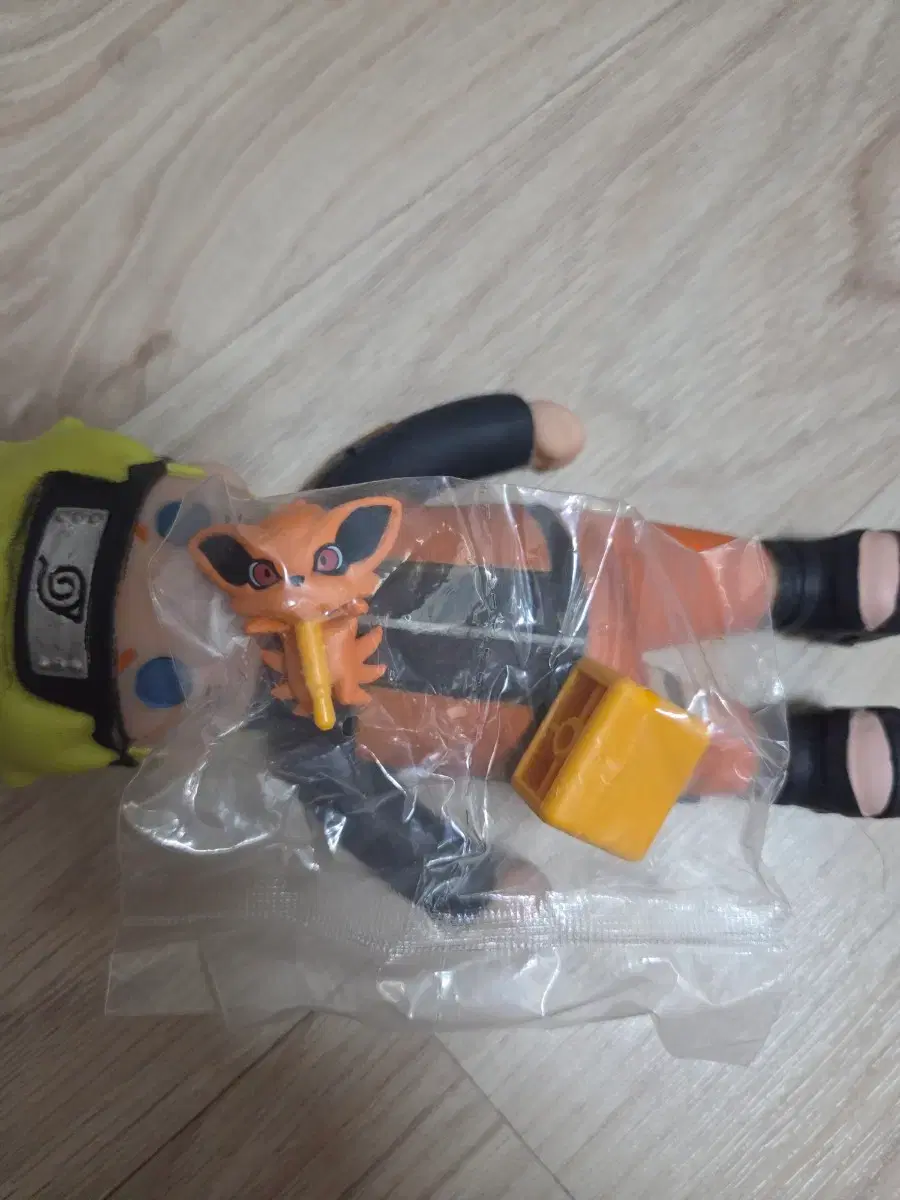 thumbnail-4